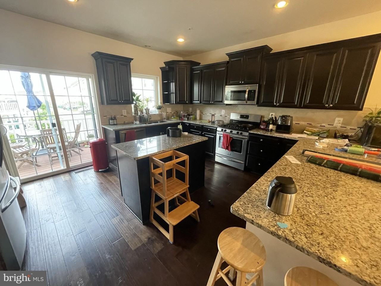 7563 Crowley St - Photo 4 of 15