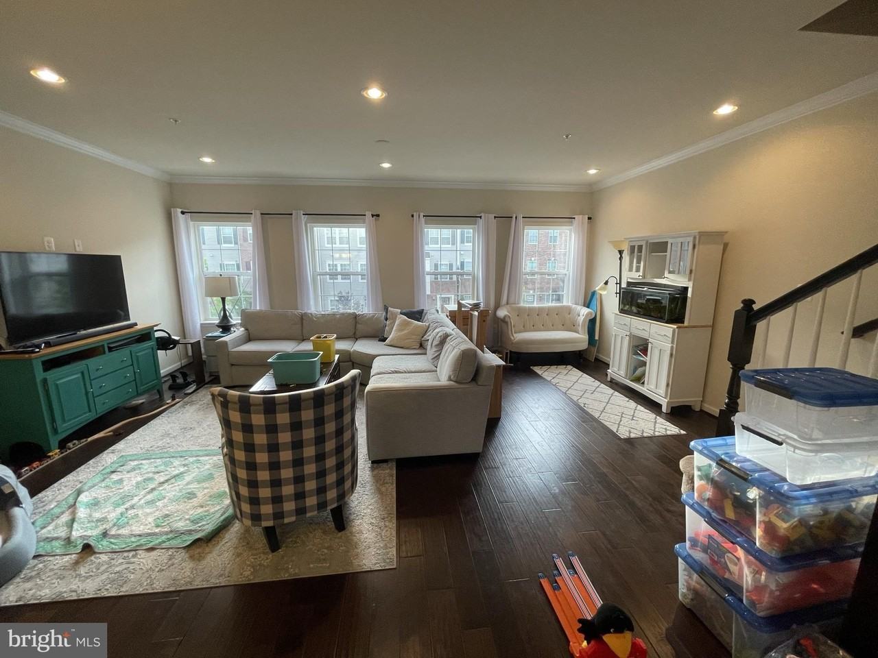 7563 Crowley St - Photo 5 of 15