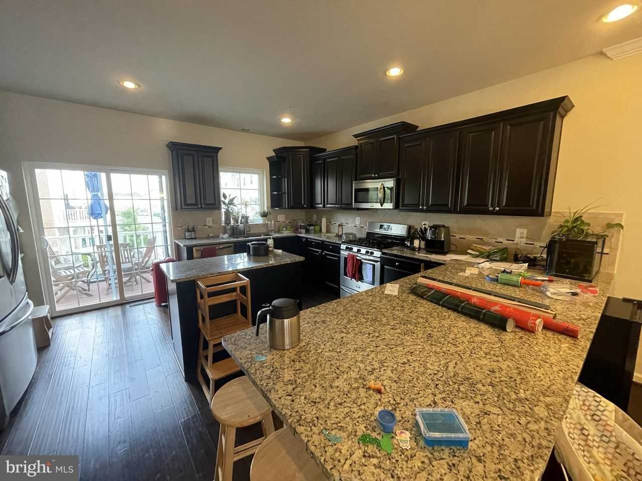 7563 Crowley St - Photo 6 of 15