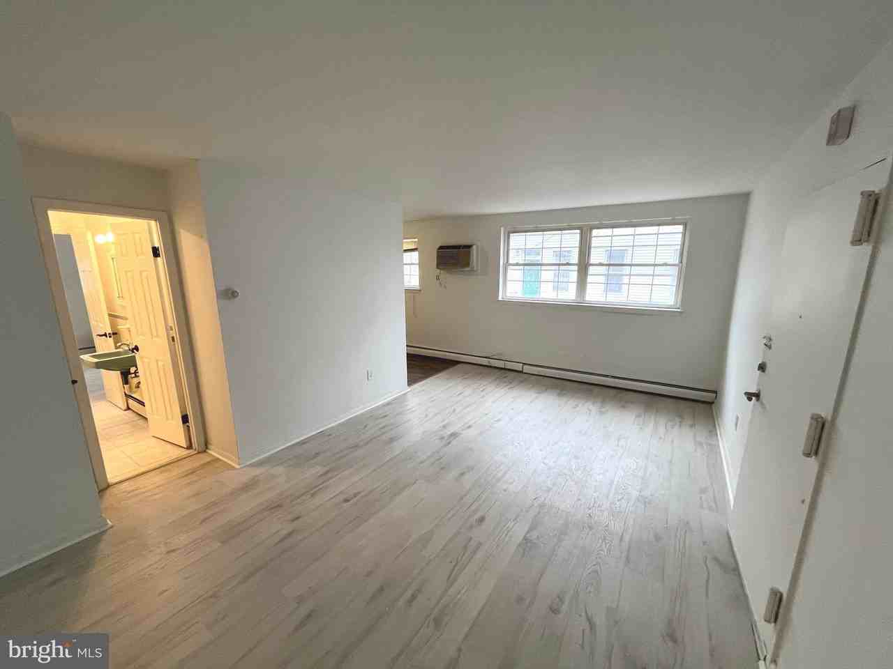 6010 Bingham St #2B - Photo 5 of 6