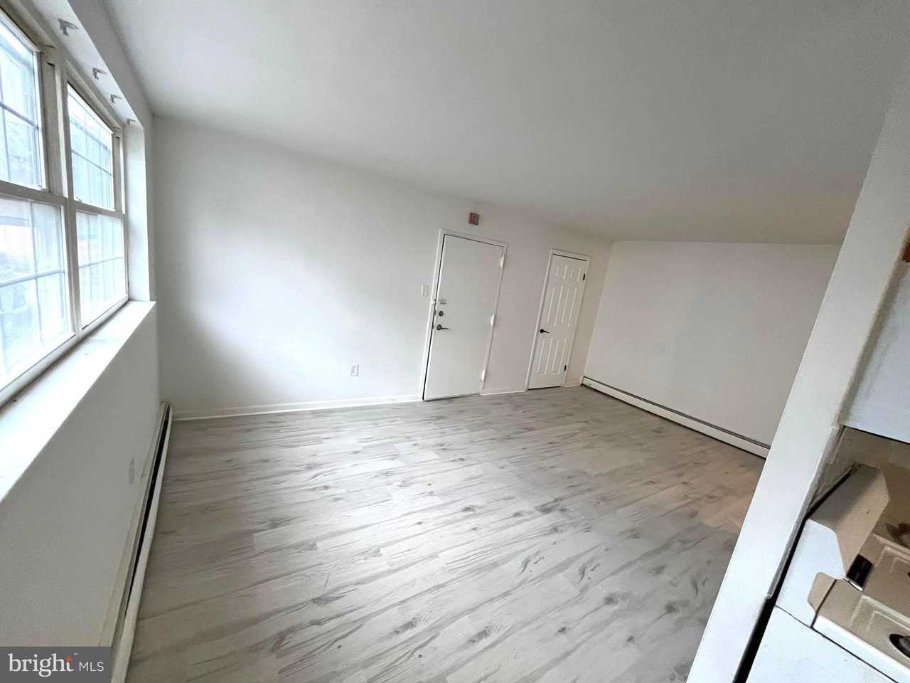 6010 Bingham St #2B - Photo 6 of 6