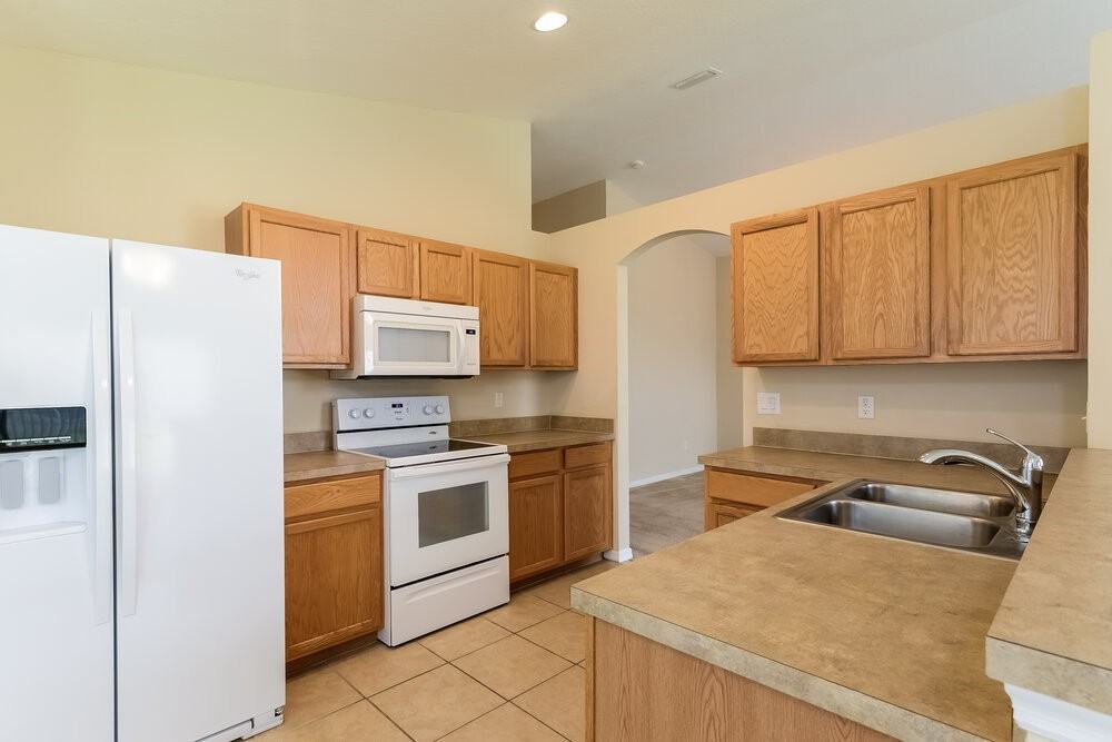 5446 Passing Pine Ln - Photo 6 of 14