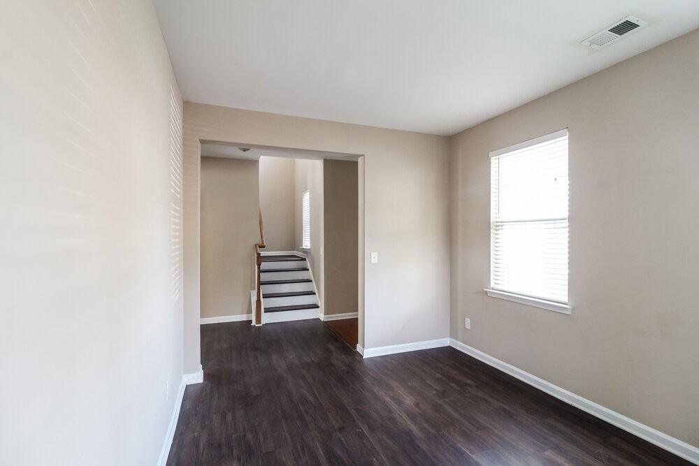 3810 Humber Ct - Photo 5 of 17