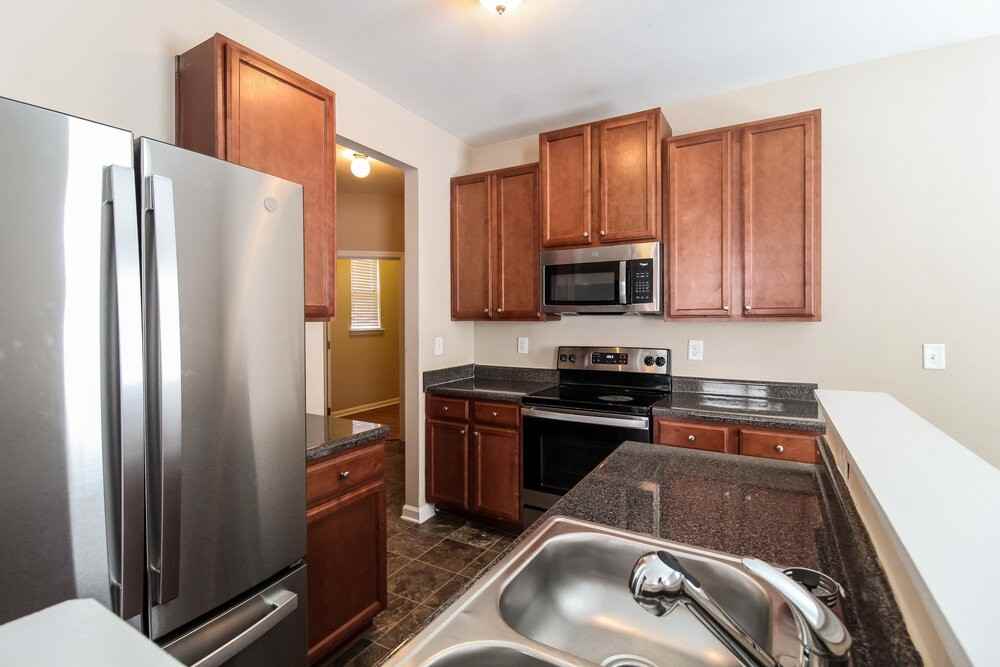 3810 Humber Ct - Photo 7 of 17