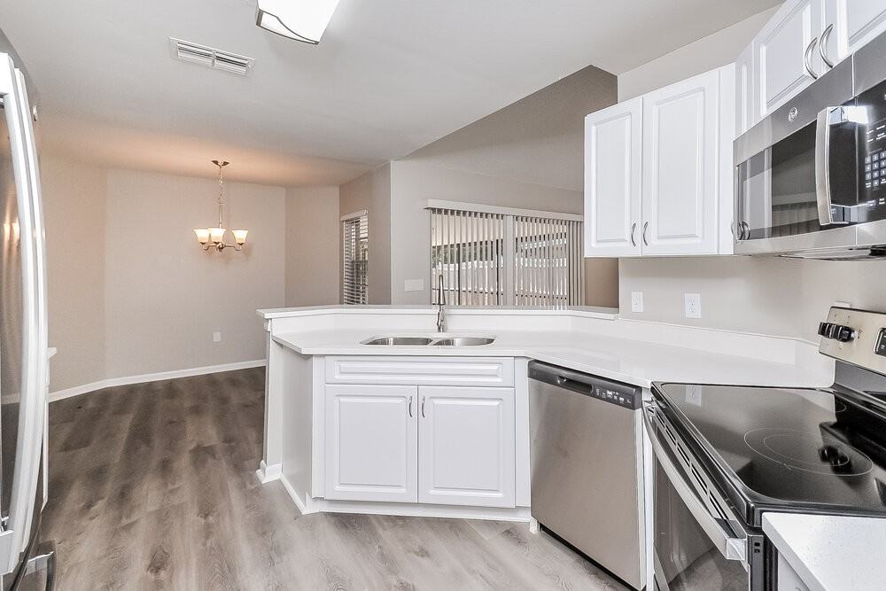 6013 Crickethollow Dr - Photo 7 of 16