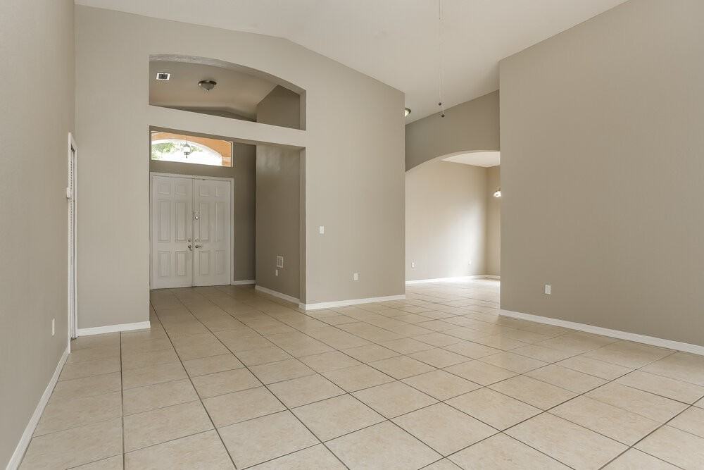 13124 Sw 23rd St - Photo 4 of 16