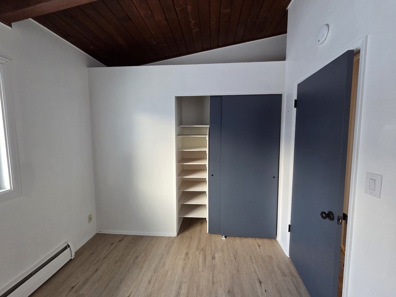 225 East Manor Avenue #1/2 - Photo 2 of 10