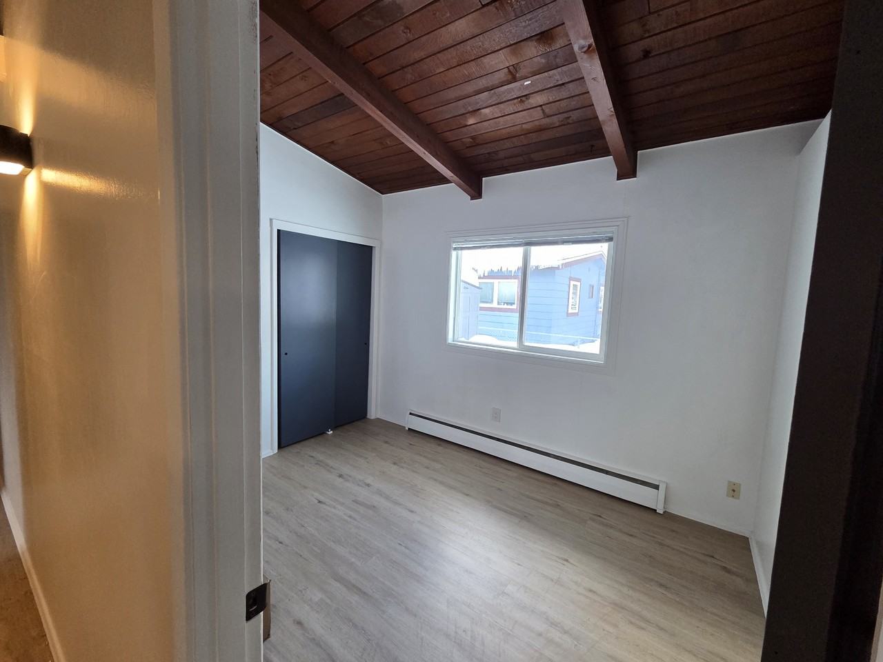 225 East Manor Avenue #1/2 - Photo 4 of 10