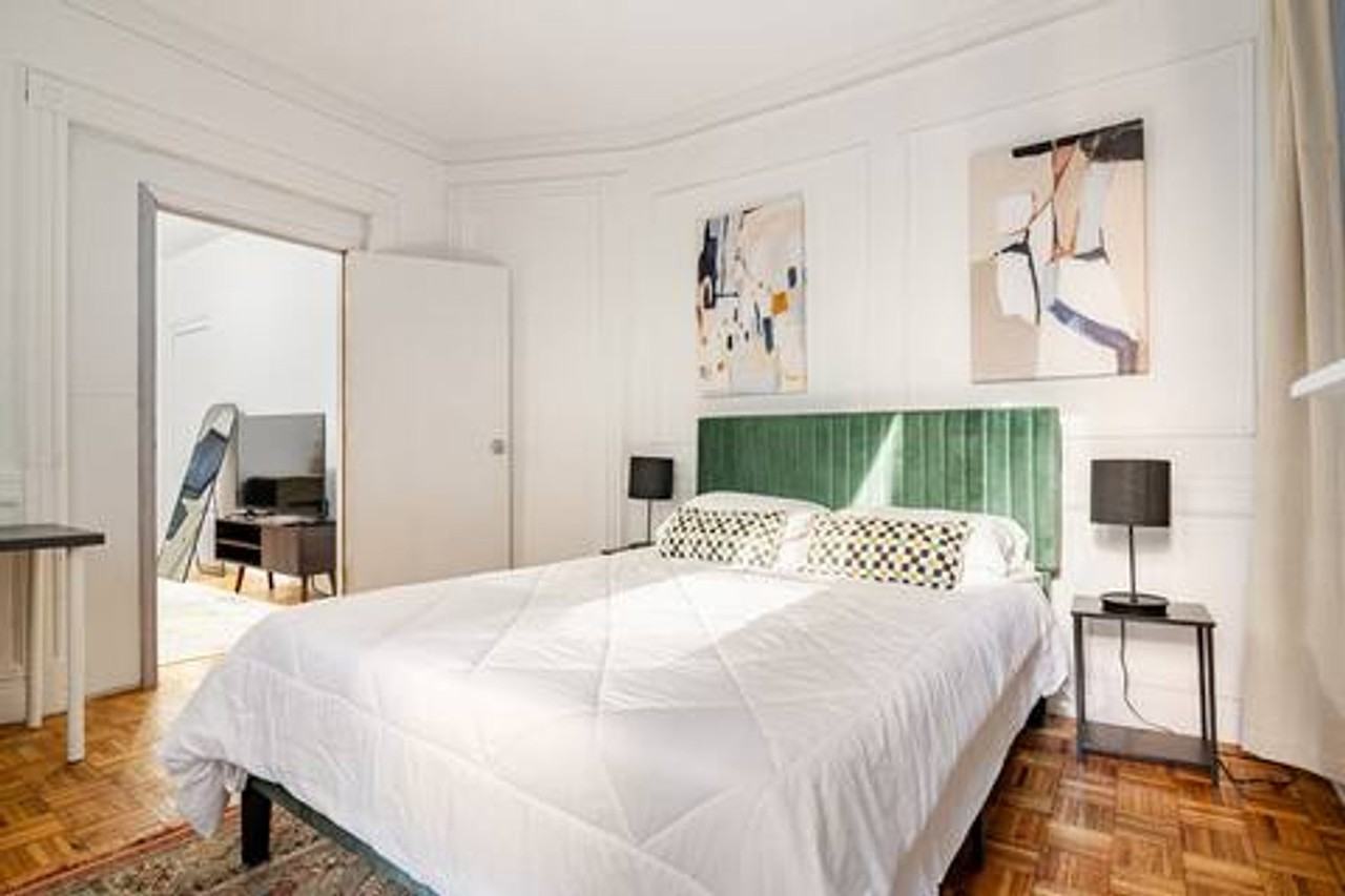 235 E 89th St #1495787P - Photo 6 of 16