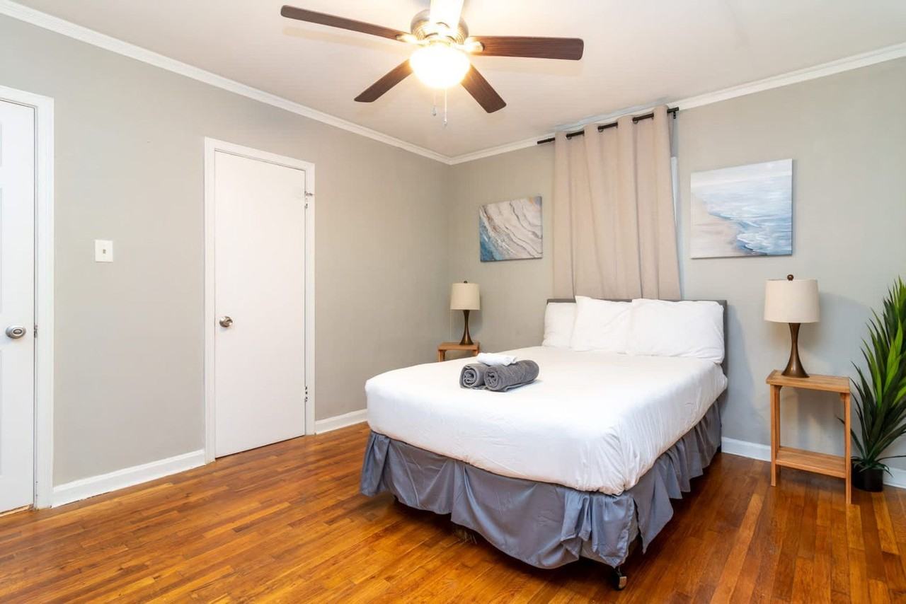 2800 Gardenia St #1043741P - Photo 6 of 44