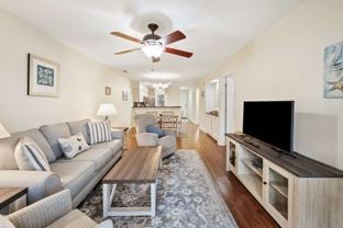 390 Pinehurst Ln - Photo 1 of 1