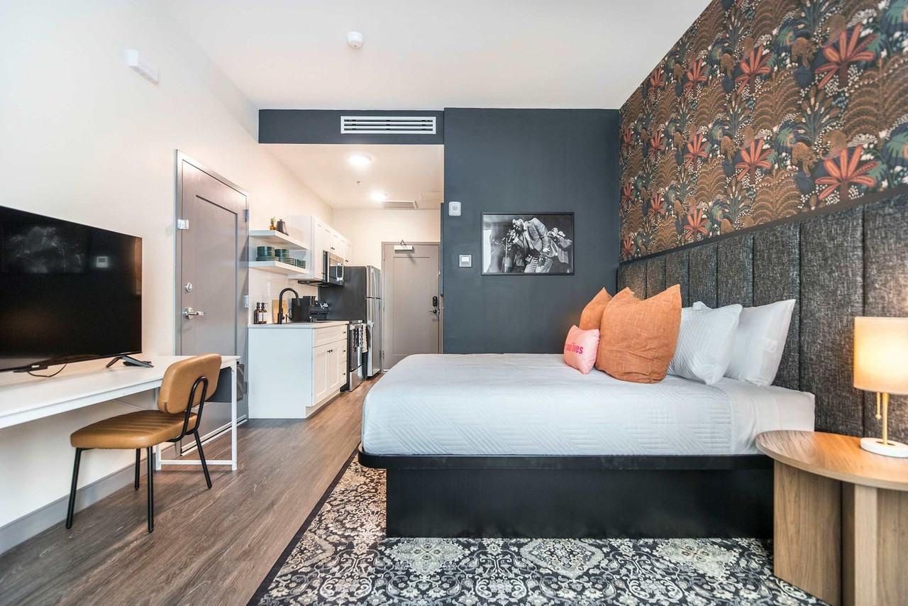 520 Martin Luther King Junior Boulevard - Photo 4 of 71