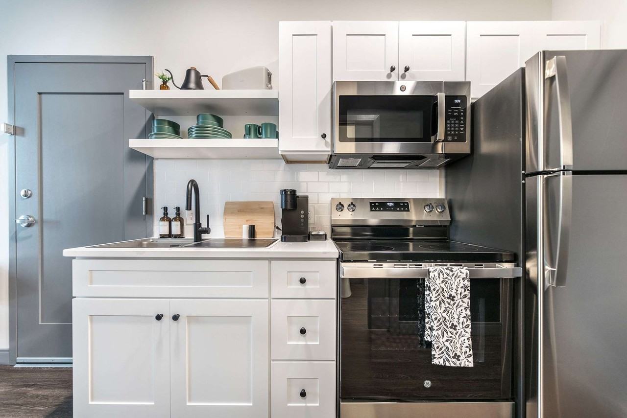 520 Martin Luther King Junior Boulevard - Photo 6 of 71