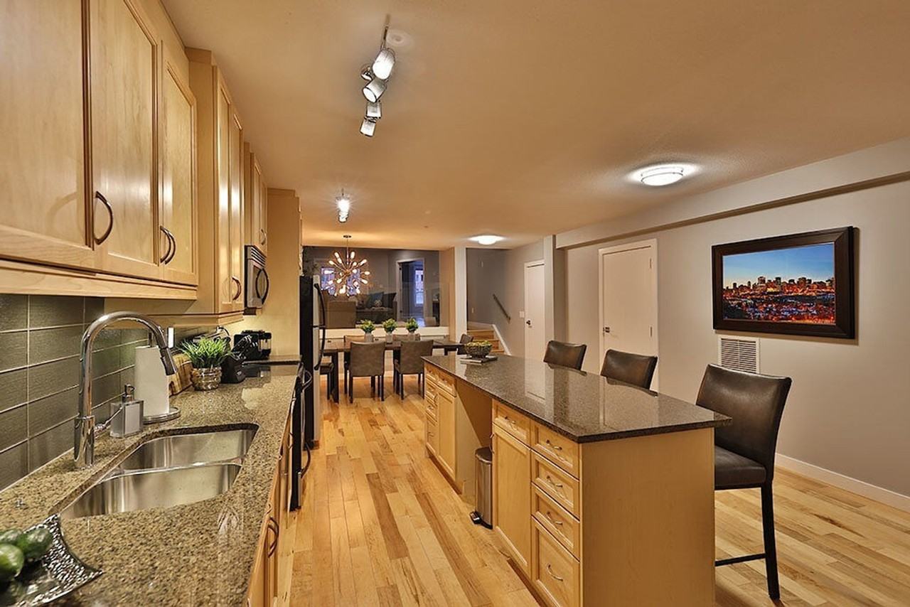 10154 103 St Nw #1438817P - Photo 4 of 18