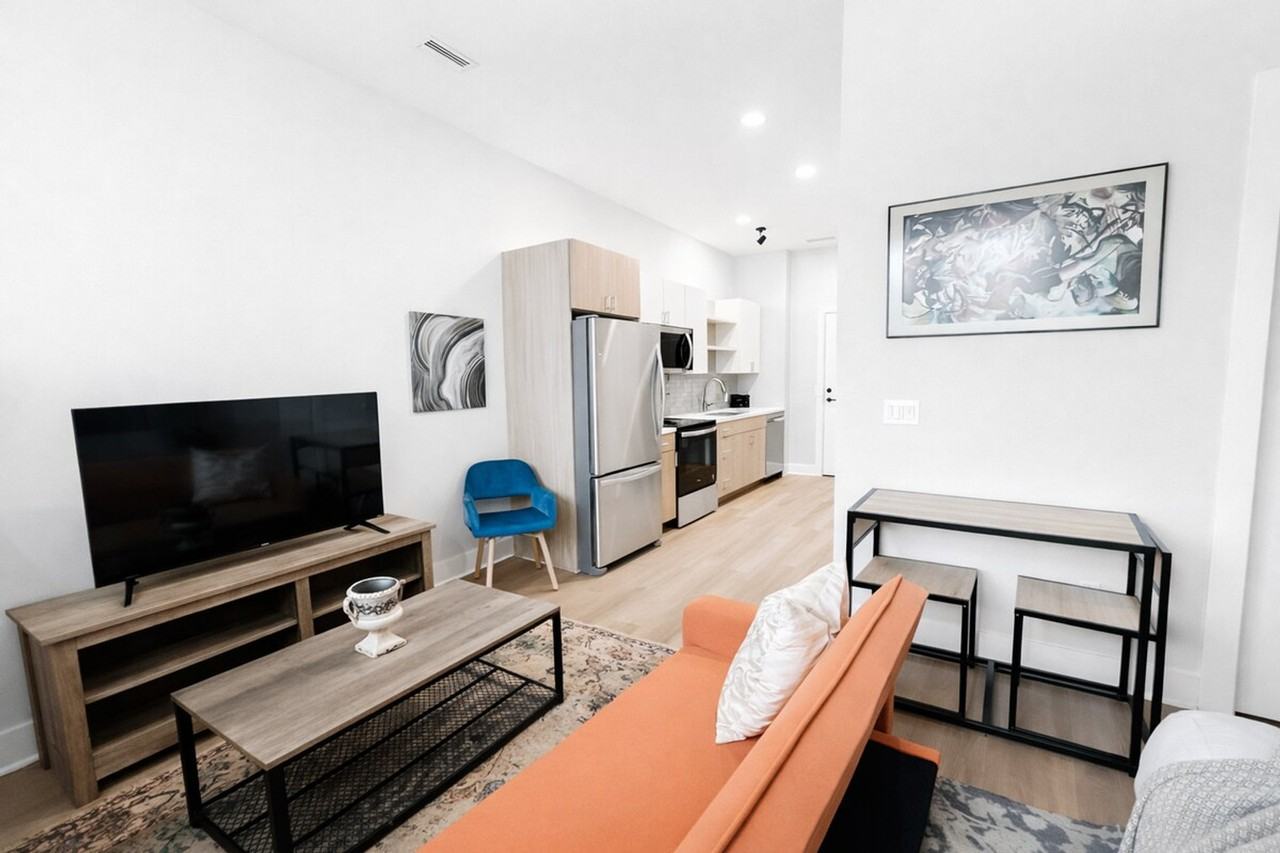 4619 Douglas St #1464878P - Photo 2 of 14