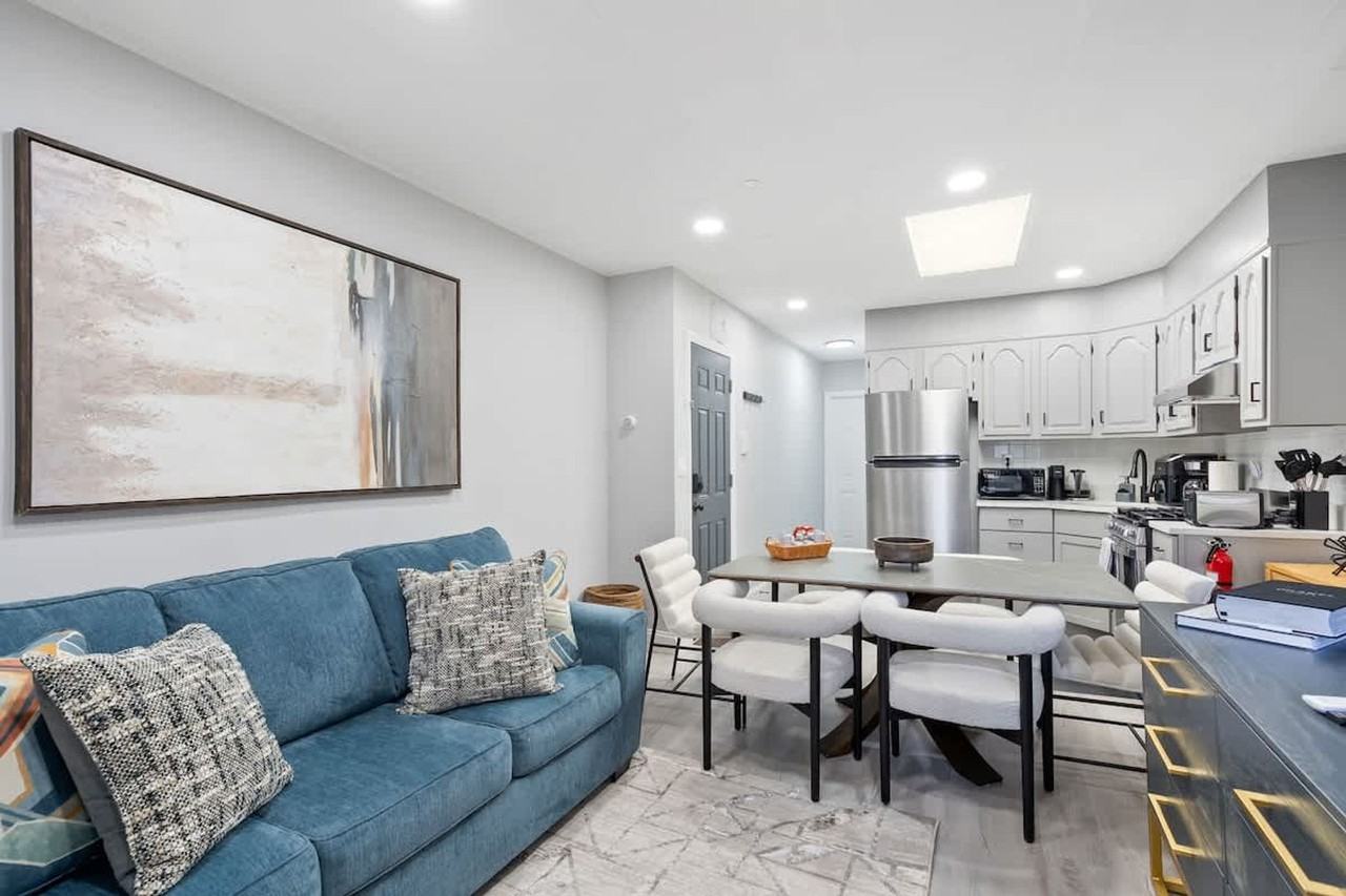 225 Hancock Ave #1470329P - Photo 2 of 34