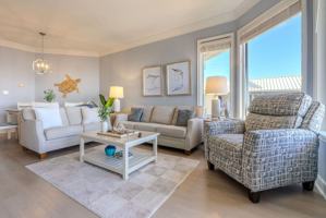 featured image of 10 N Forest Beach Dr