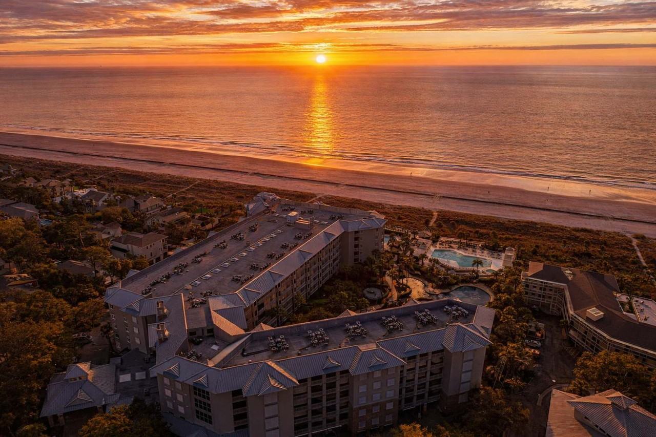 10 N Forest Beach Dr #1470517P - Photo 7 of 38