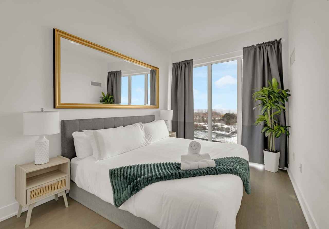 20 Shore Breeze Dr #1491178P - Photo 7 of 46