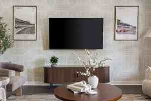featured image of 2308 Nowland Ave
