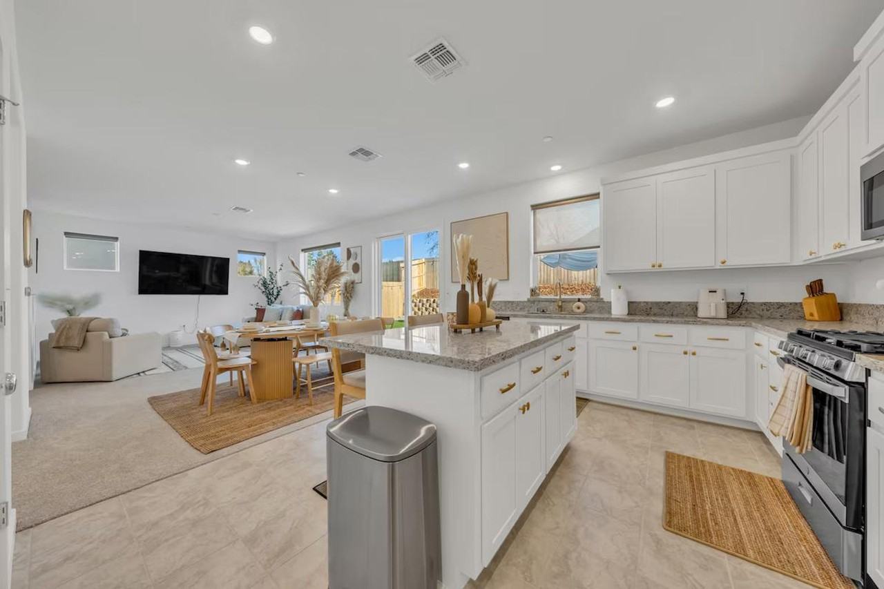 10035 Fletching Way #1473523P - Photo 6 of 30