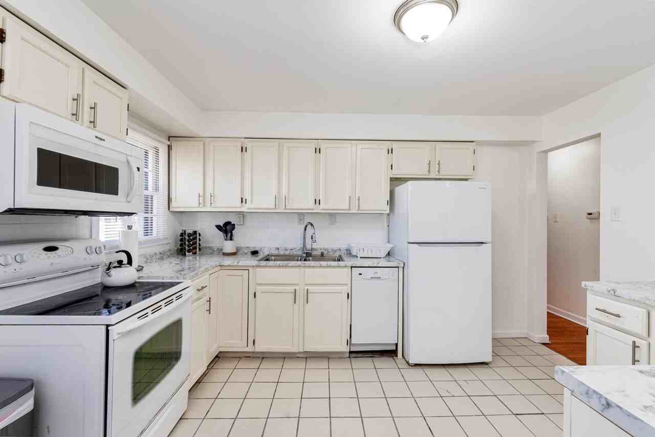 660 Graham Rd #1472888P - Photo 7 of 25