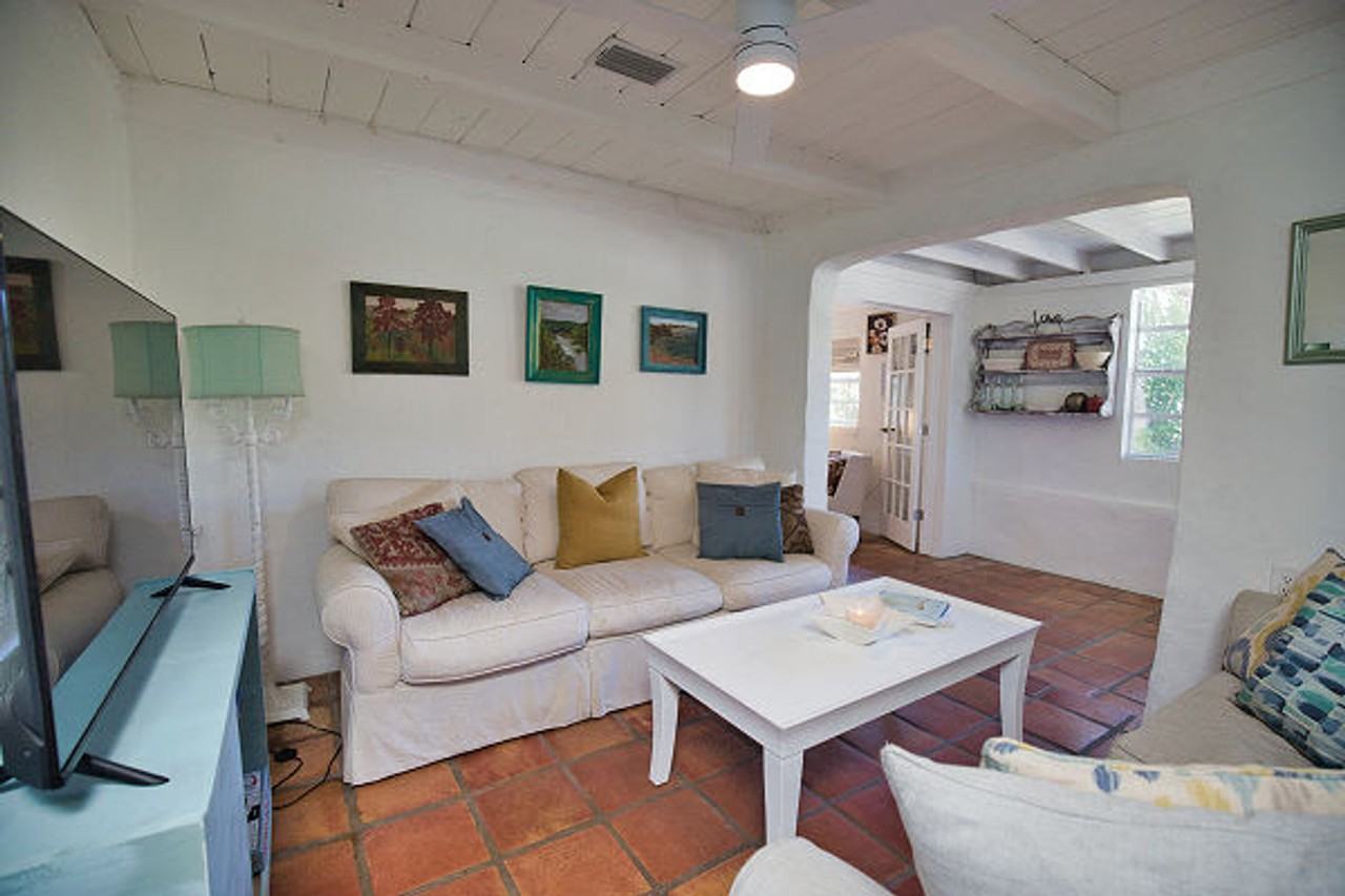 650 Edwards St #1494644P - Photo 2 of 50