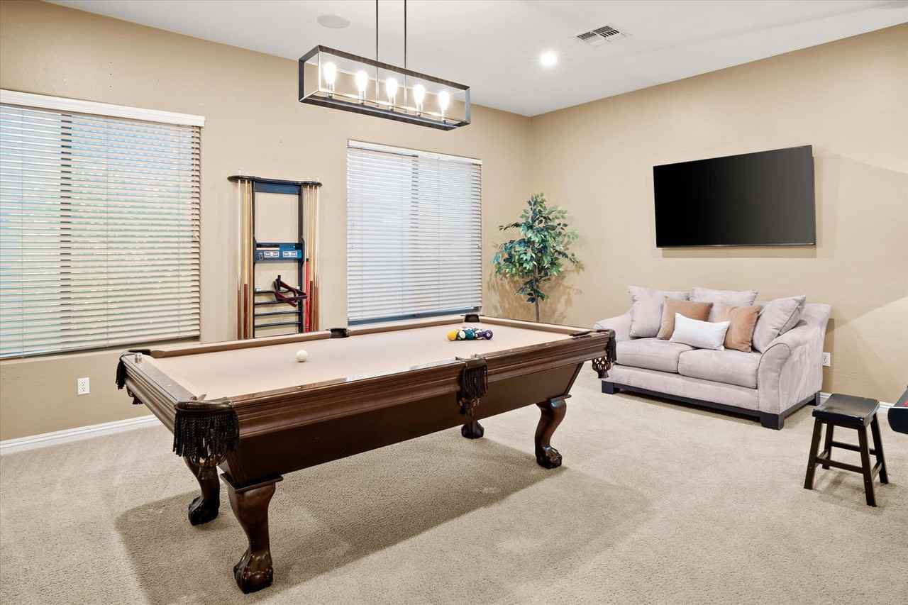 8429 W Northview Ave #1023380P - Photo 4 of 40