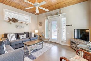 featured image of 2606 S 11th St