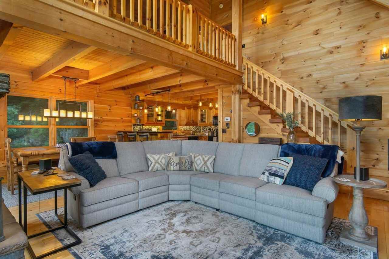 141 Yellow Locust Dr #1023153P - Photo 3 of 40