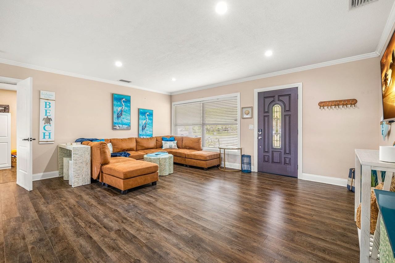 13464 Twig Ter #1023145P - Photo 2 of 37