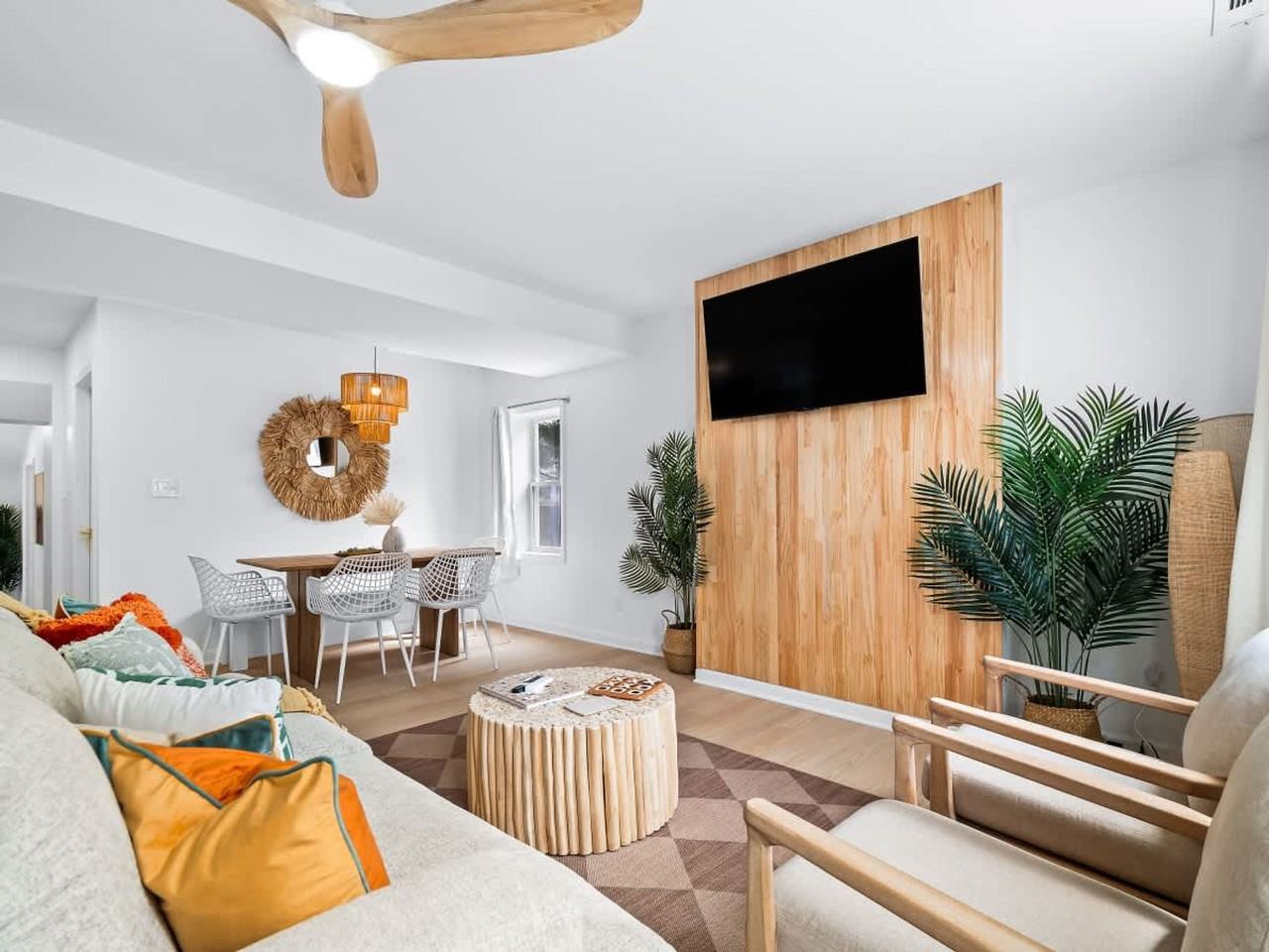 1107 First St #1496057P - Photo 3 of 50