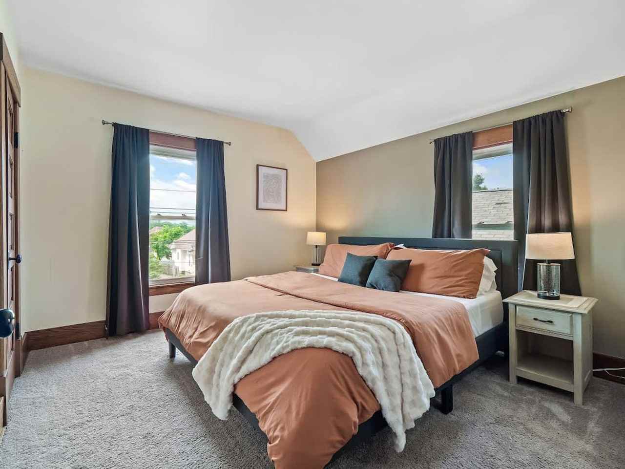 679 Washington St #1496068P - Photo 6 of 29