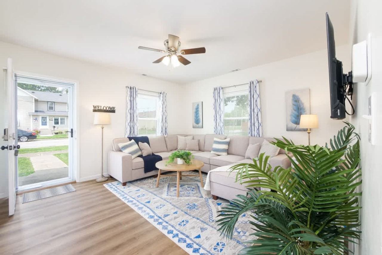 415 Short St #1496066P - Photo 6 of 50