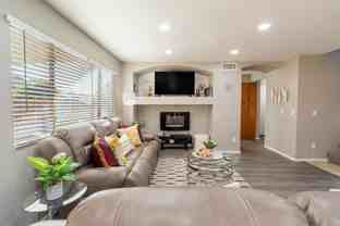 1387 E 10th Pl - Photo 1 of 1