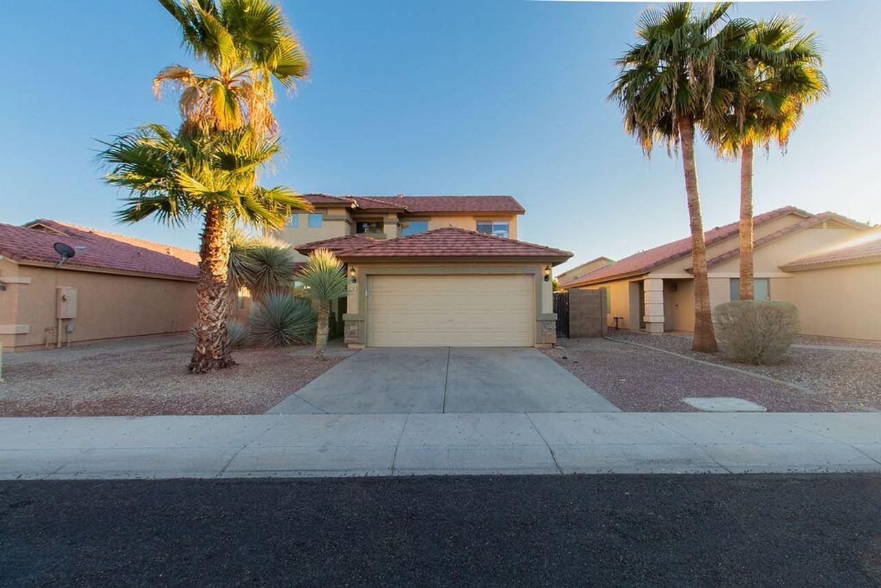 1387 E 10th Pl #1495038P - Photo 6 of 50