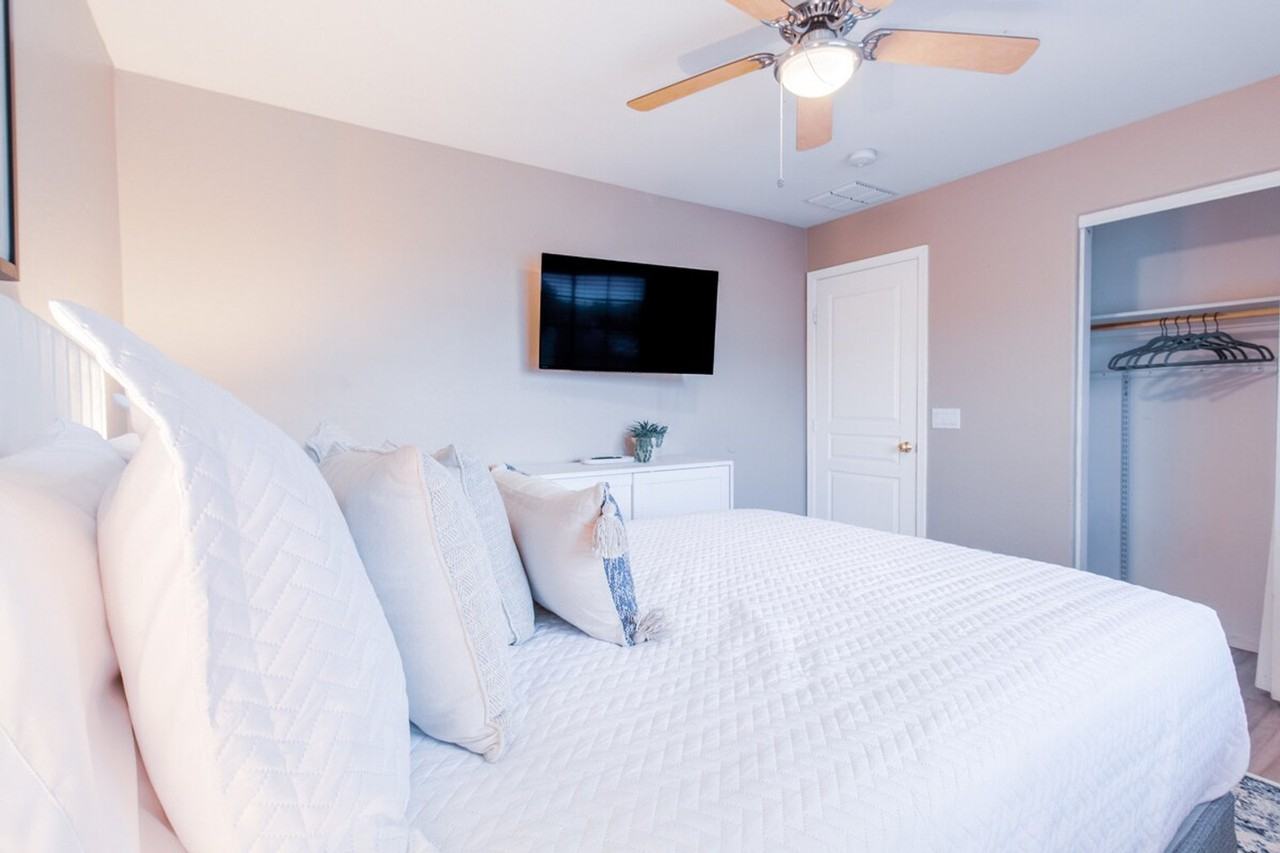 1550 N Desert Willow Ave #1495037P - Photo 4 of 48