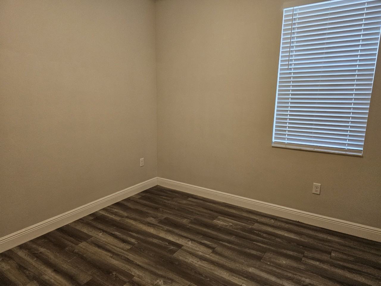 5949 Louisiana Avenue - Photo 6 of 16