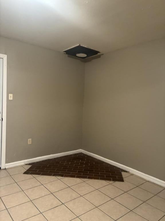 1655 Port Dr #3 - Photo 7 of 19