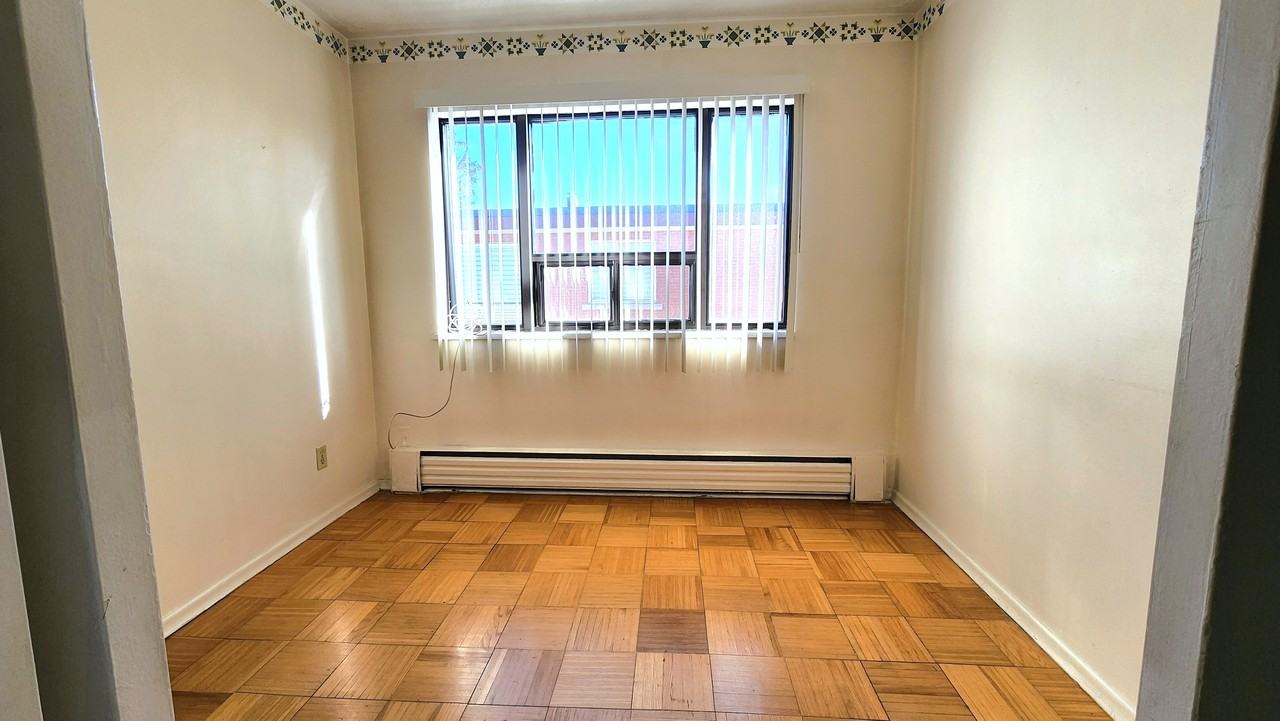 2356 Islington Avenue #301 - Photo 5 of 11