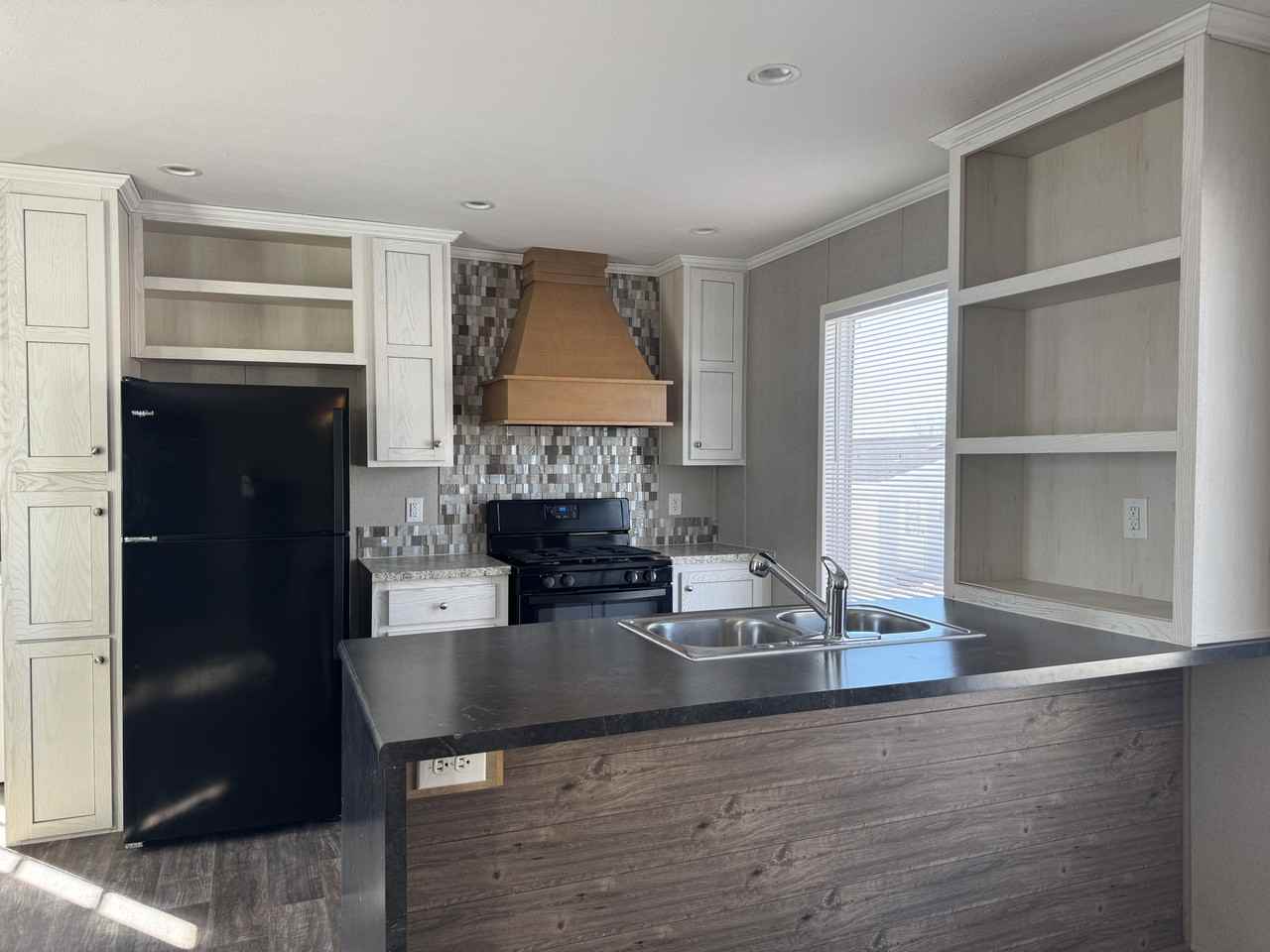 4484 Goldenrod Dr #332 - Photo 6 of 28