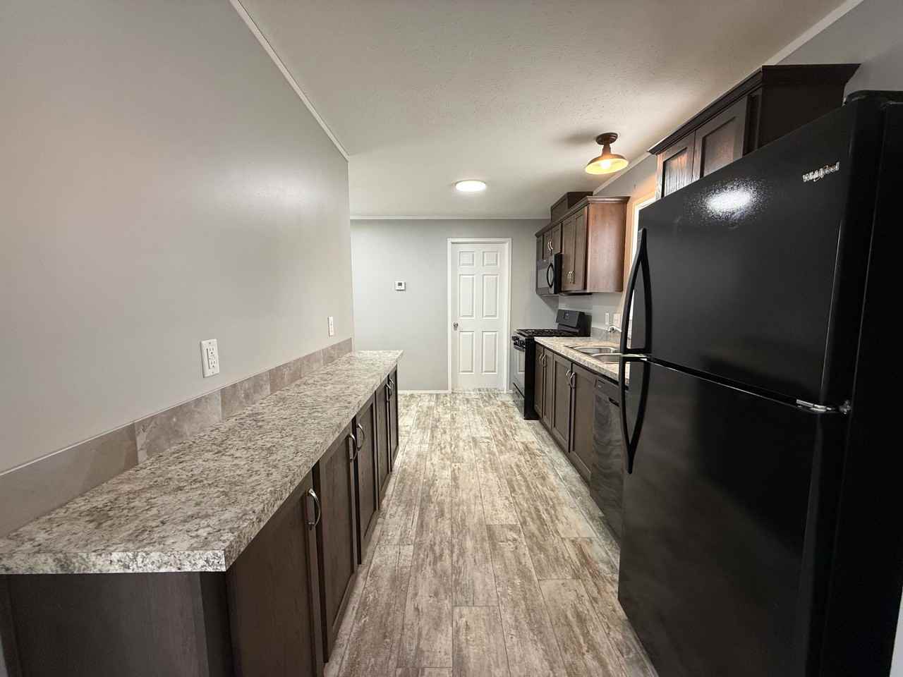 11827 Cascade Cir #4 - Photo 4 of 29