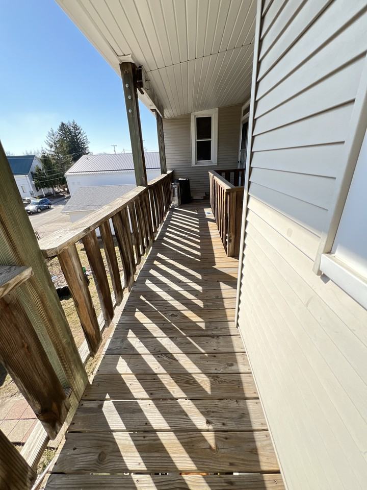 1262 University Ave #3 - Photo 5 of 9