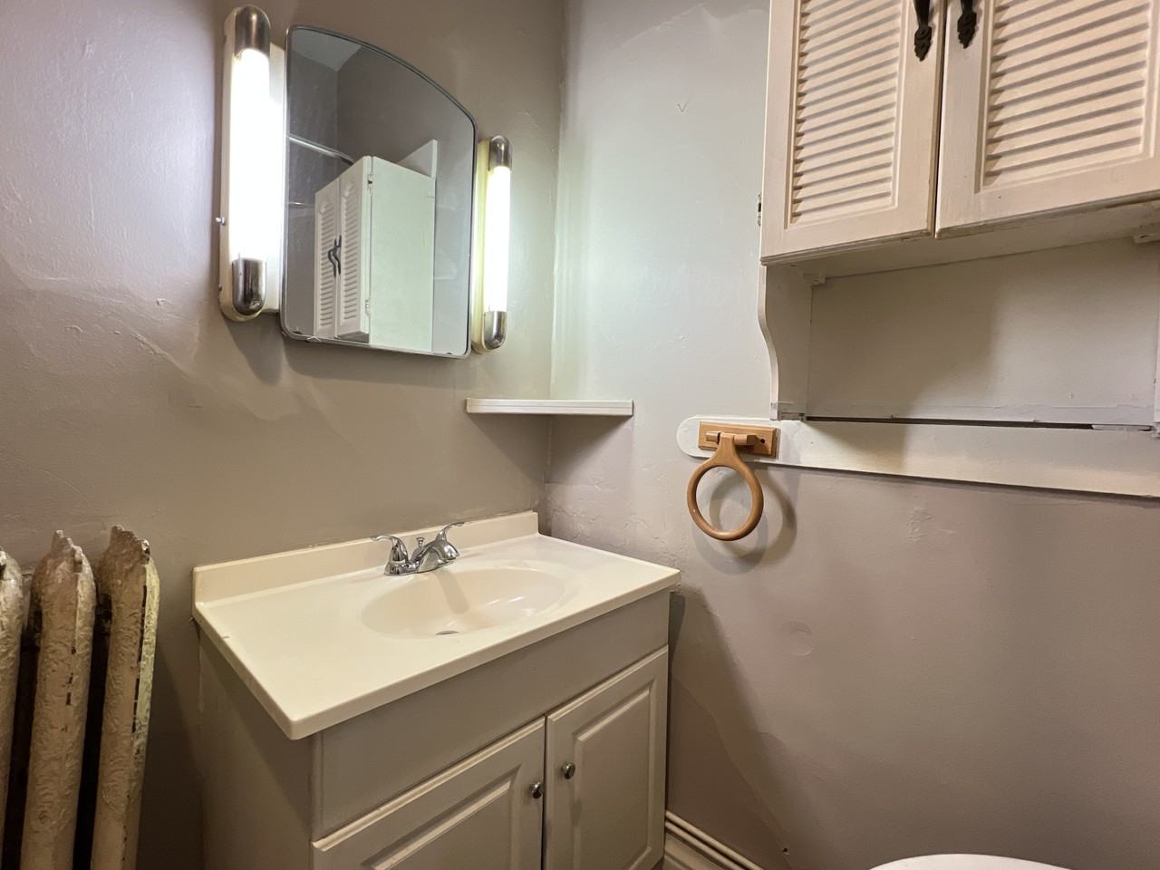 1262 University Ave #3 - Photo 4 of 9