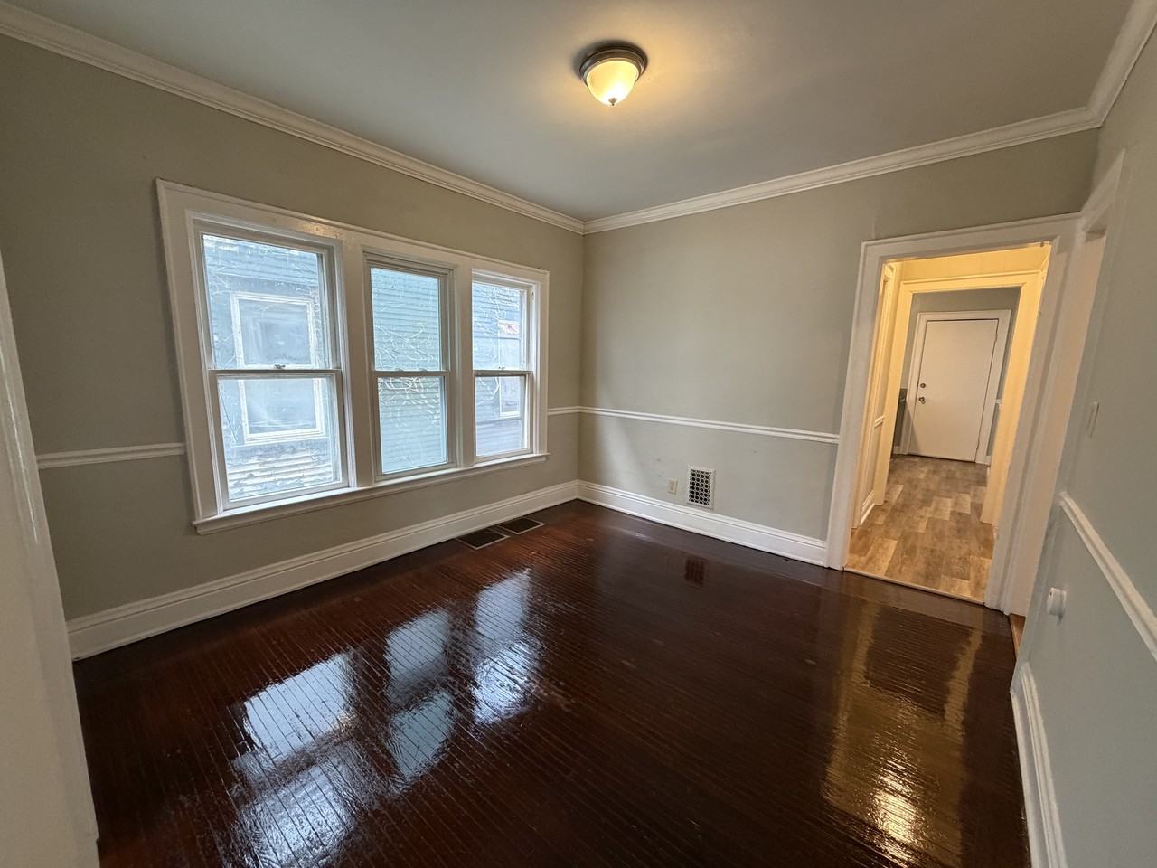 929 Lafayette Ave #1 - Photo 7 of 11