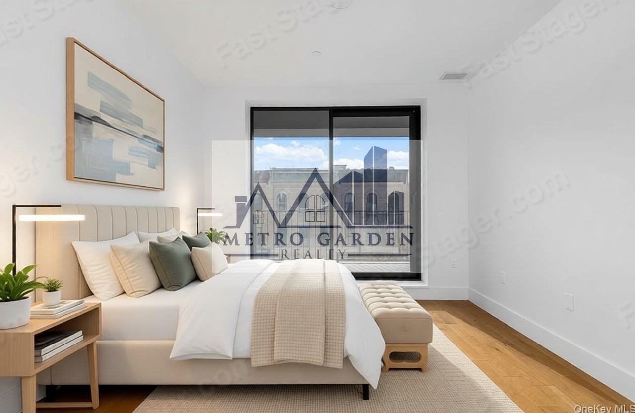 499 Evergreen Avenue #2B - Photo 3 of 17