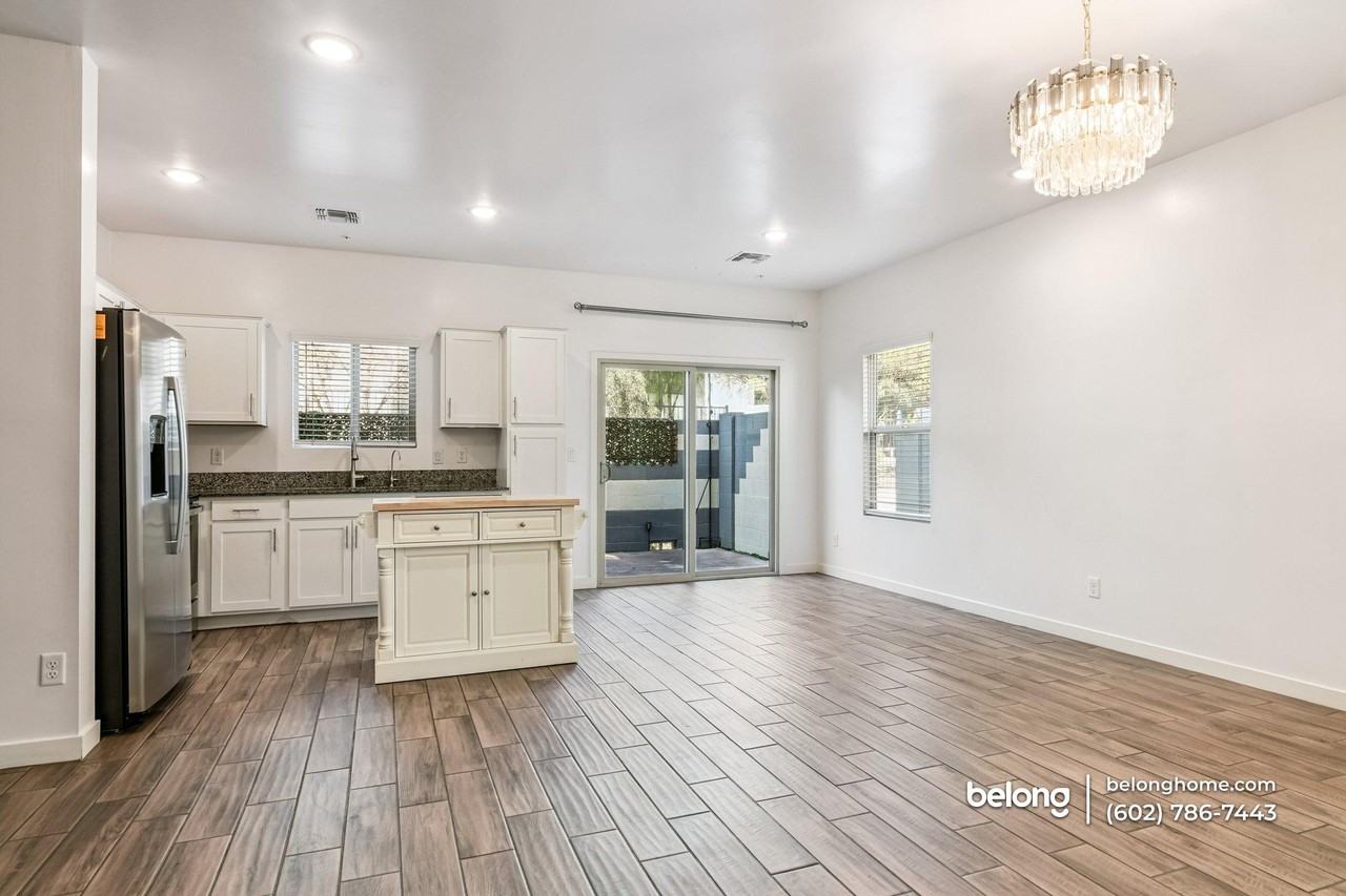 8192 N 22nd Dr - Photo 2 of 16