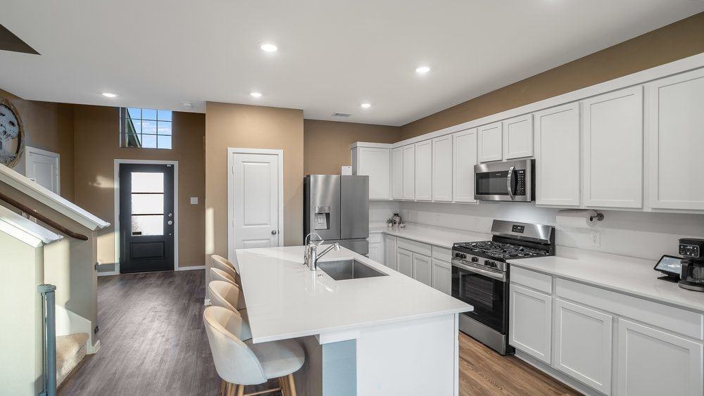 22664 Hackberry Leaf Dr - Photo 2 of 10