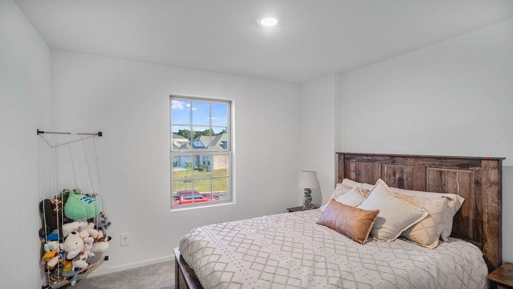 22664 Hackberry Leaf Dr - Photo 4 of 10