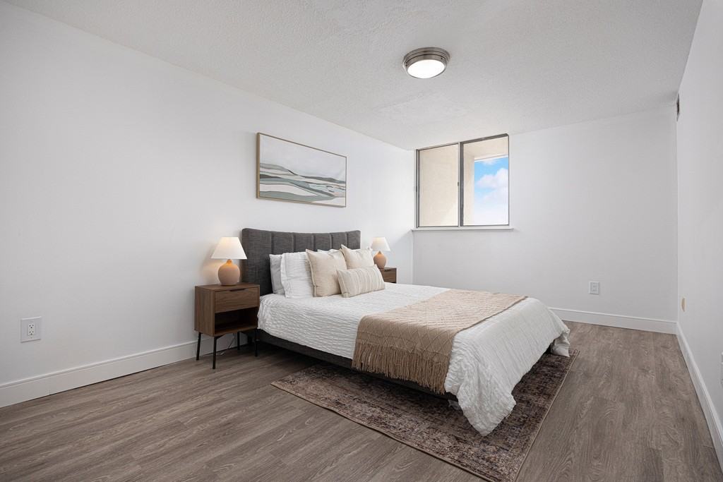 440 McMurchy Avenue South - Photo 7 of 20